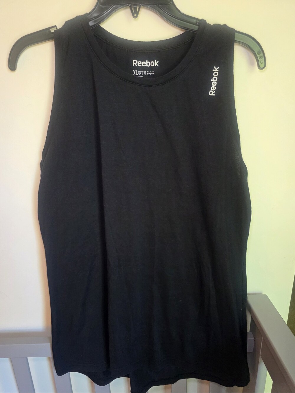Reebok Black Athletic Sleeveless Tank Top Womens Size XL
